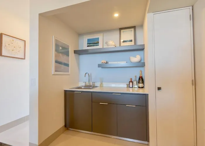 Tramonti With Ocean And Arch Views Access Apartment Cabo San Lucas